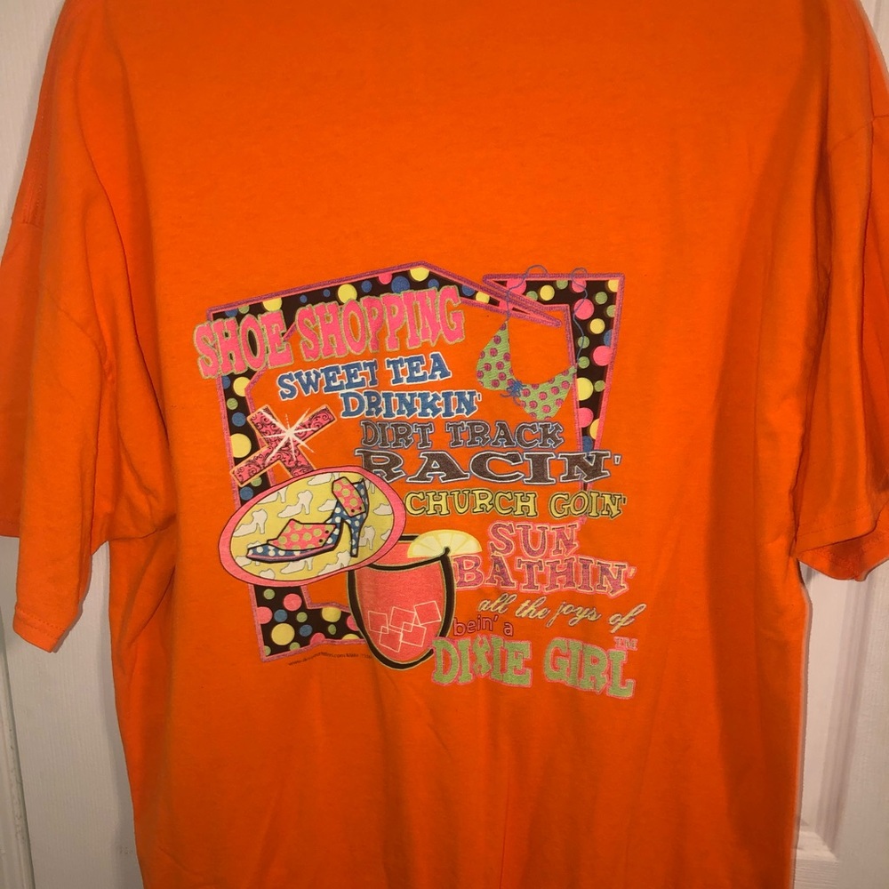 Women’s Outfitters short sleeve tshirt